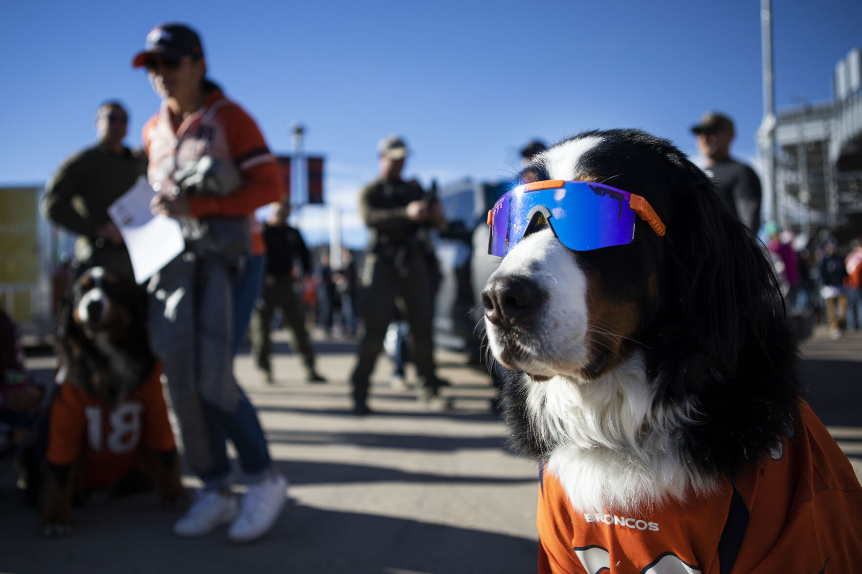 122021-s-dg-BroncosBengals01.JPG